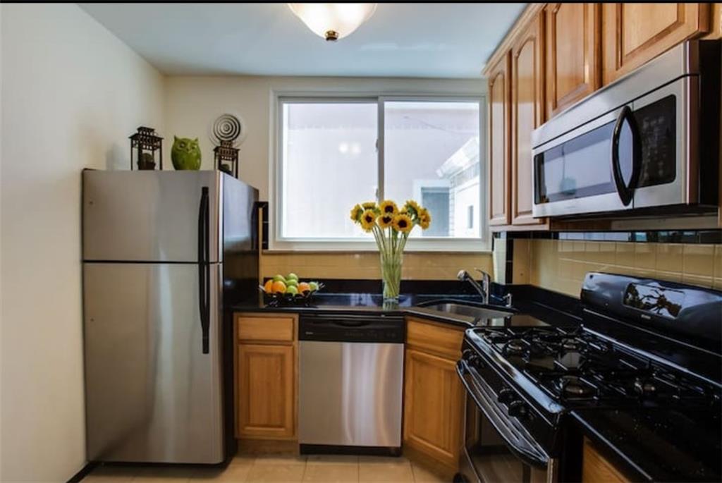 7739 Shore Road, Brooklyn, New York, 11209 image 7