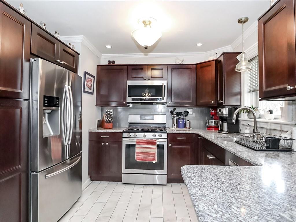 841 South Rensselaer Avenue, Staten  Island, New York, 10309 image 9