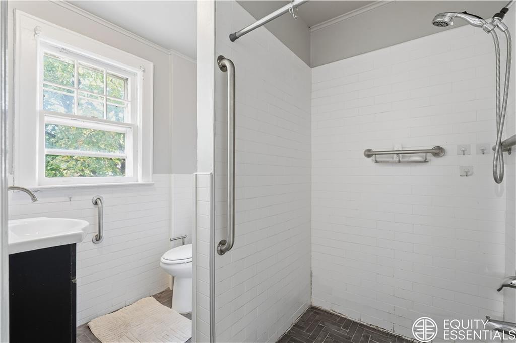 61 Oakland Avenue, Other, New York, 10707 image 15