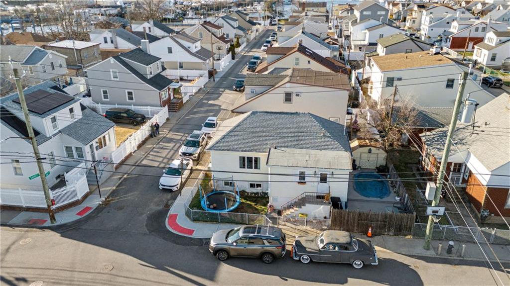 26 Ira Court, Brooklyn, New York, 11229