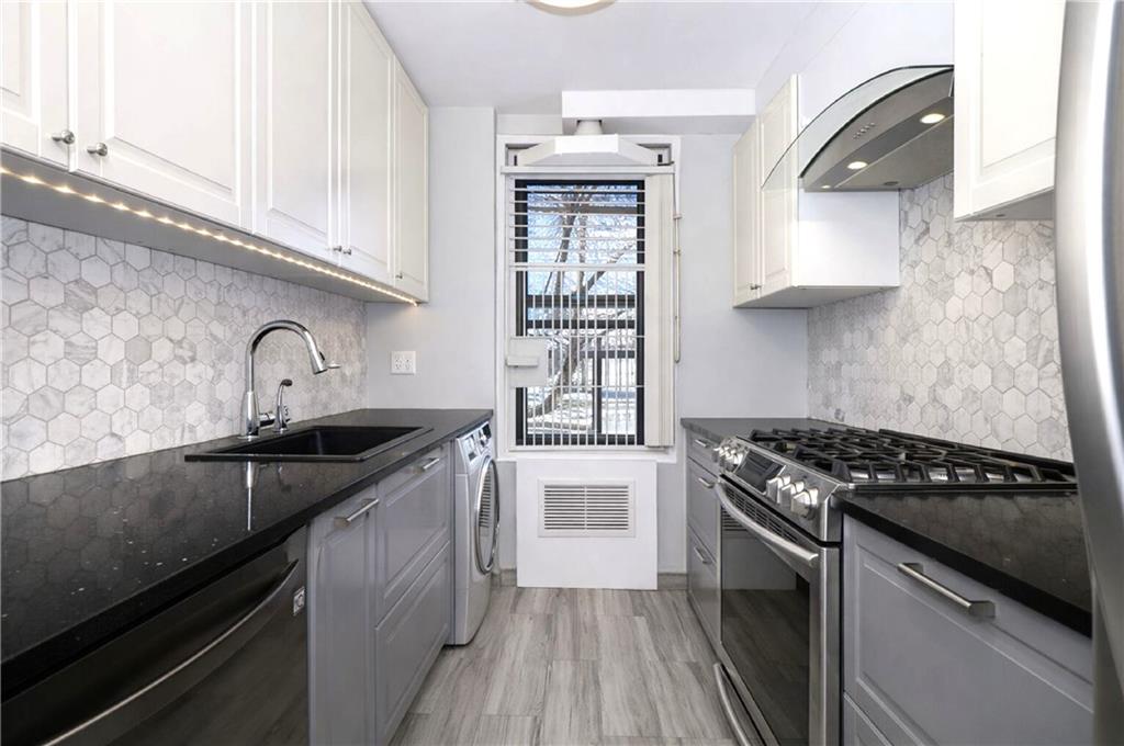 3178 Nostrand Avenue 3E, Brooklyn, New York, 11229 image 13