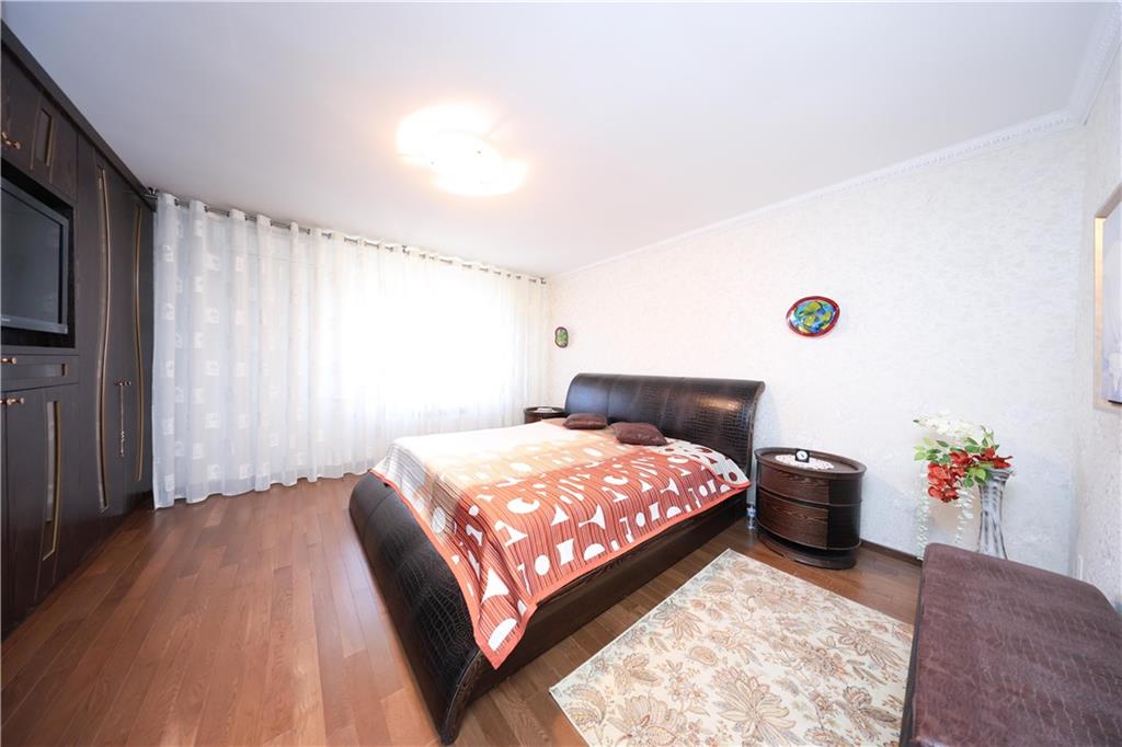 2075 East 29th Street, Brooklyn, New York, 11229 image 12