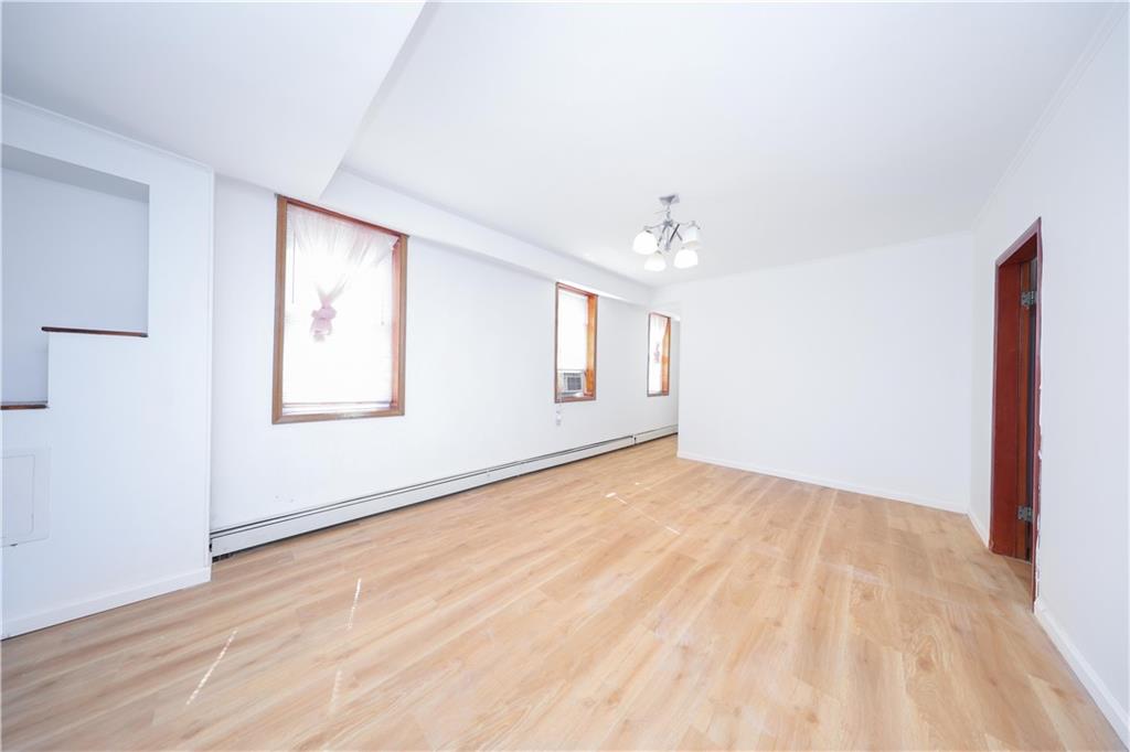 154 Weed Avenue, Staten  Island, New York, 10306 image 11