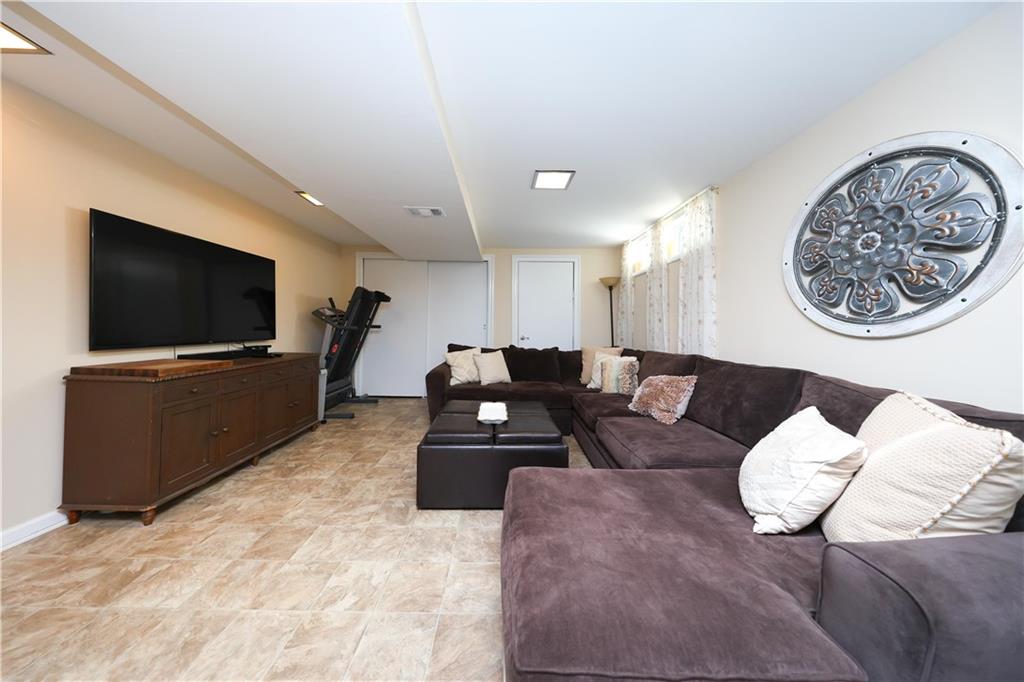 138 Buffalo Street, Staten  Island, New York, 10306 image 15