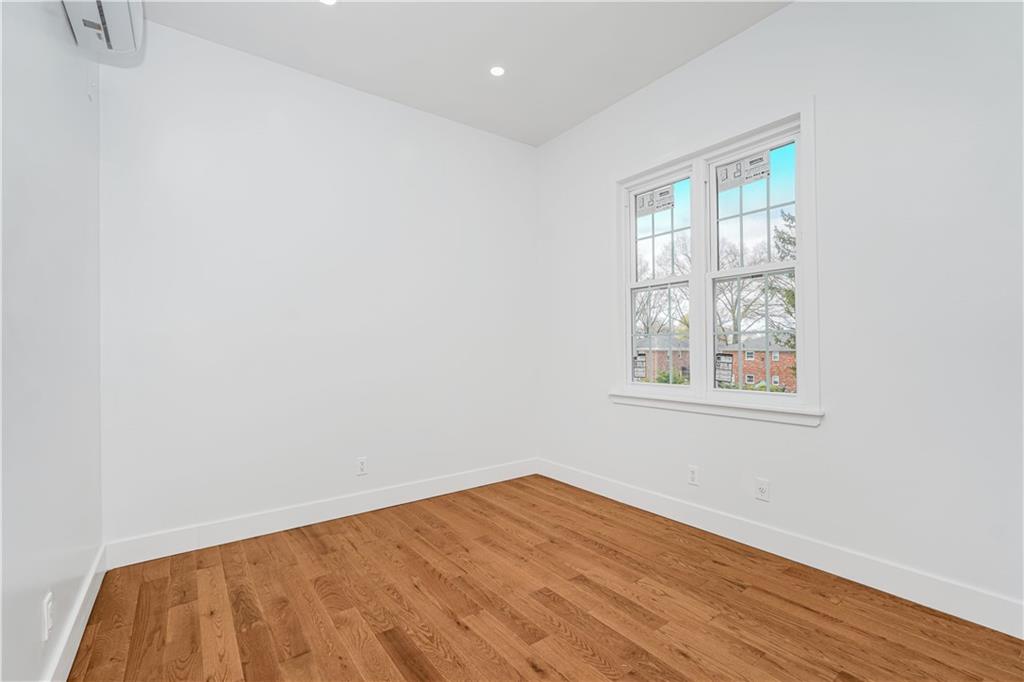 32 Remsen Street, Staten  Island, New York, 10304 image 22