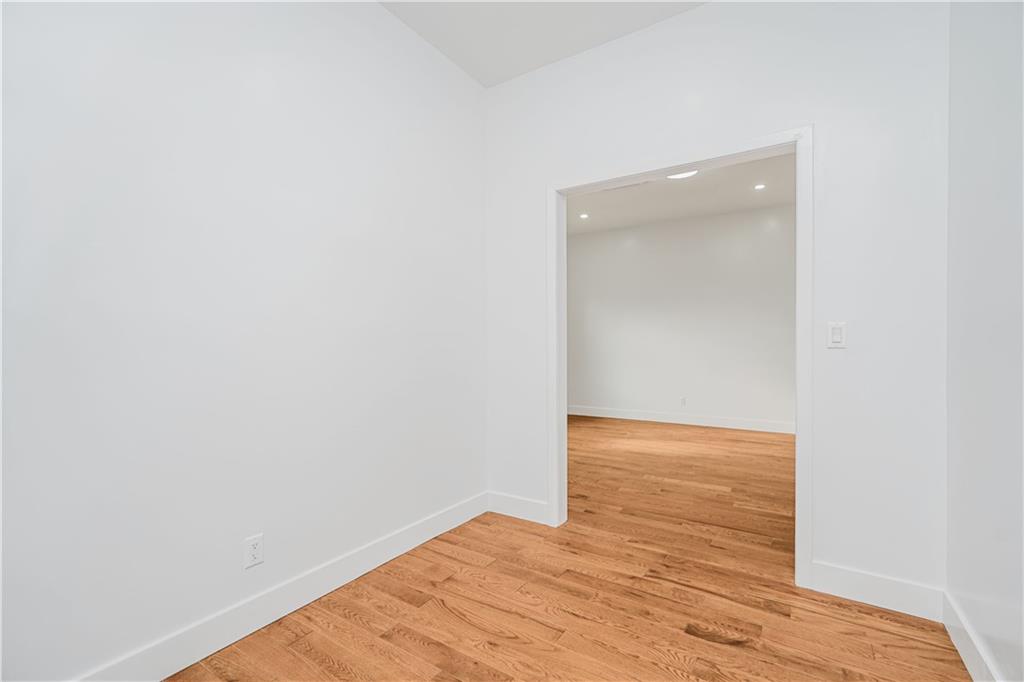 32 Remsen Street, Staten  Island, New York, 10304 image 24