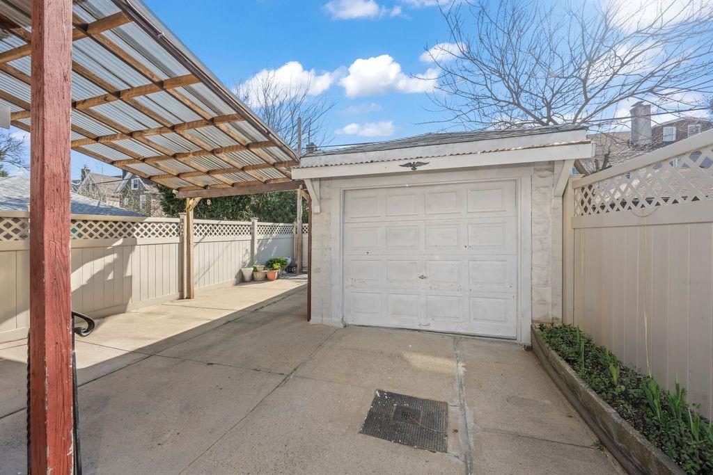 1569 East 45th Street, Brooklyn, New York, 11234 image 23