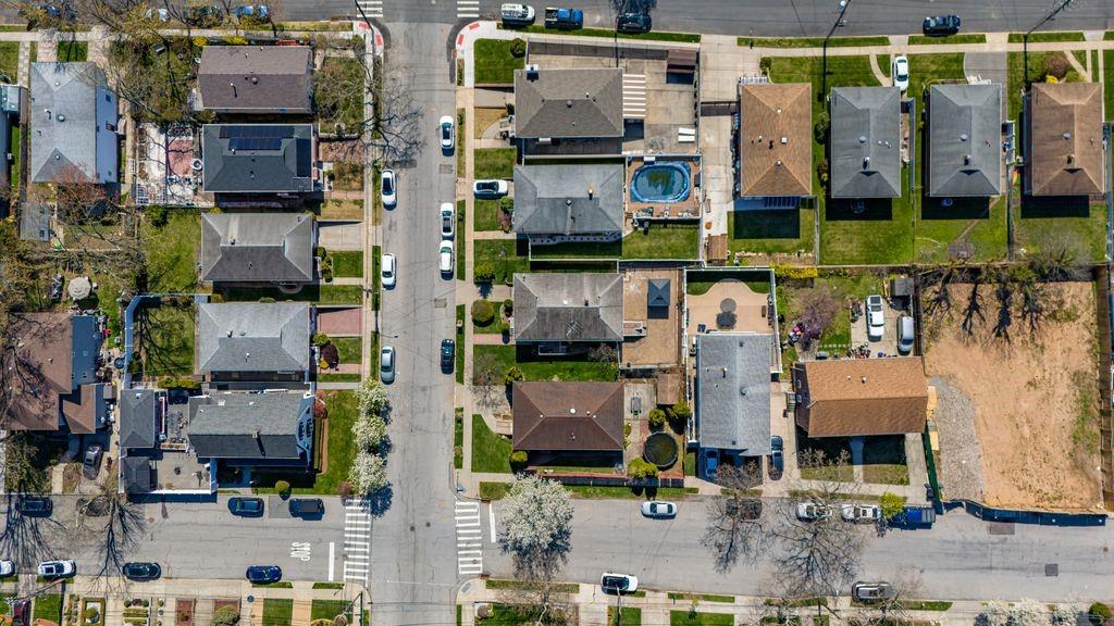 80 Spratt Avenue, Staten  Island, New York, 10306 image 39