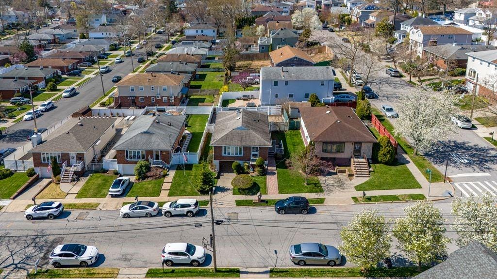 80 Spratt Avenue, Staten  Island, New York, 10306 image 40