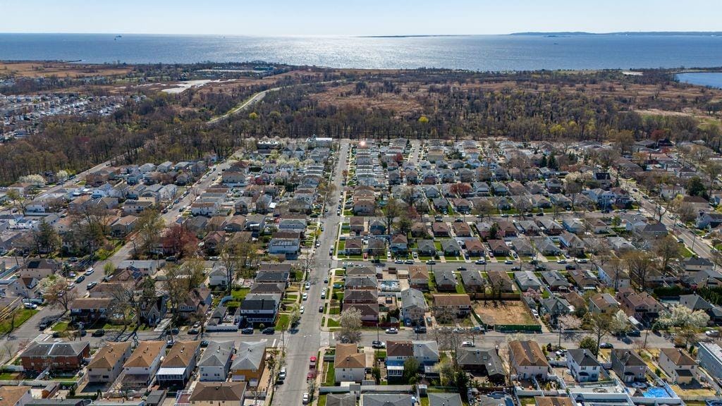 80 Spratt Avenue, Staten  Island, New York, 10306 image 41