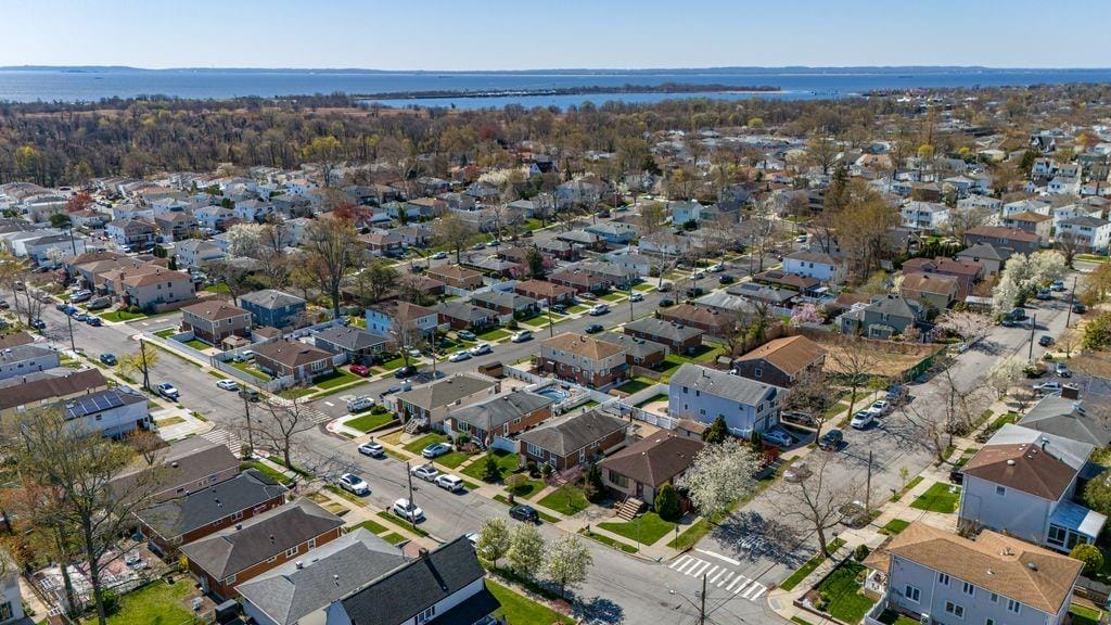 80 Spratt Avenue, Staten  Island, New York, 10306 image 44