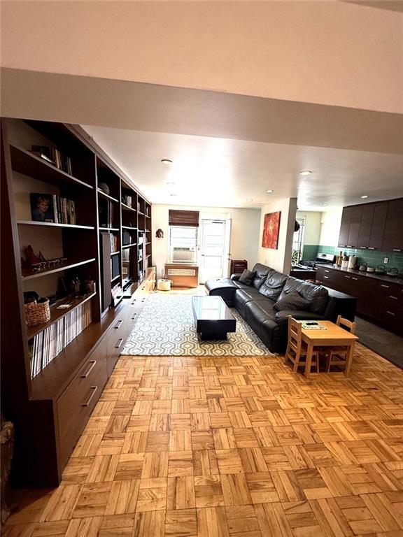 2626 Homecrest Avenue 2N Image 5