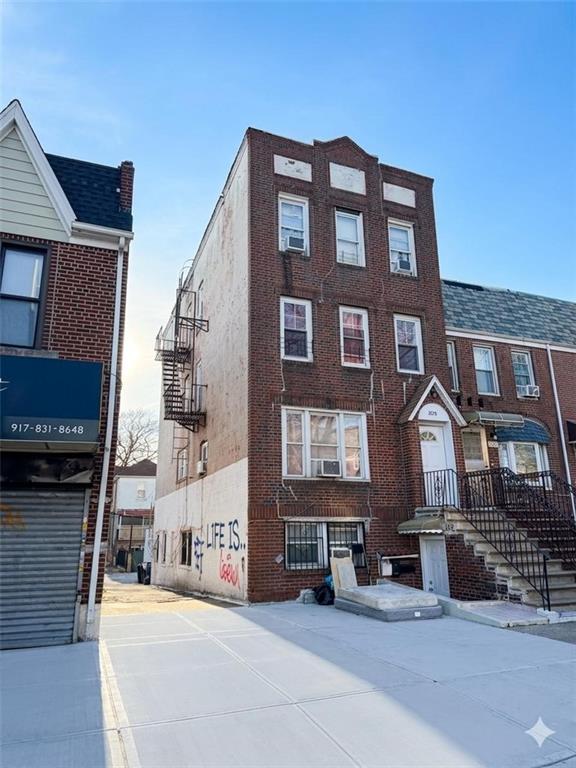 2078 East 28th Street Image 2