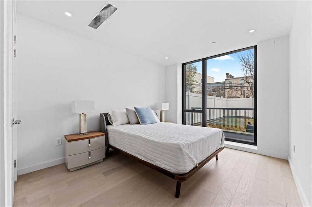 355 53rd Street 1B Image 3