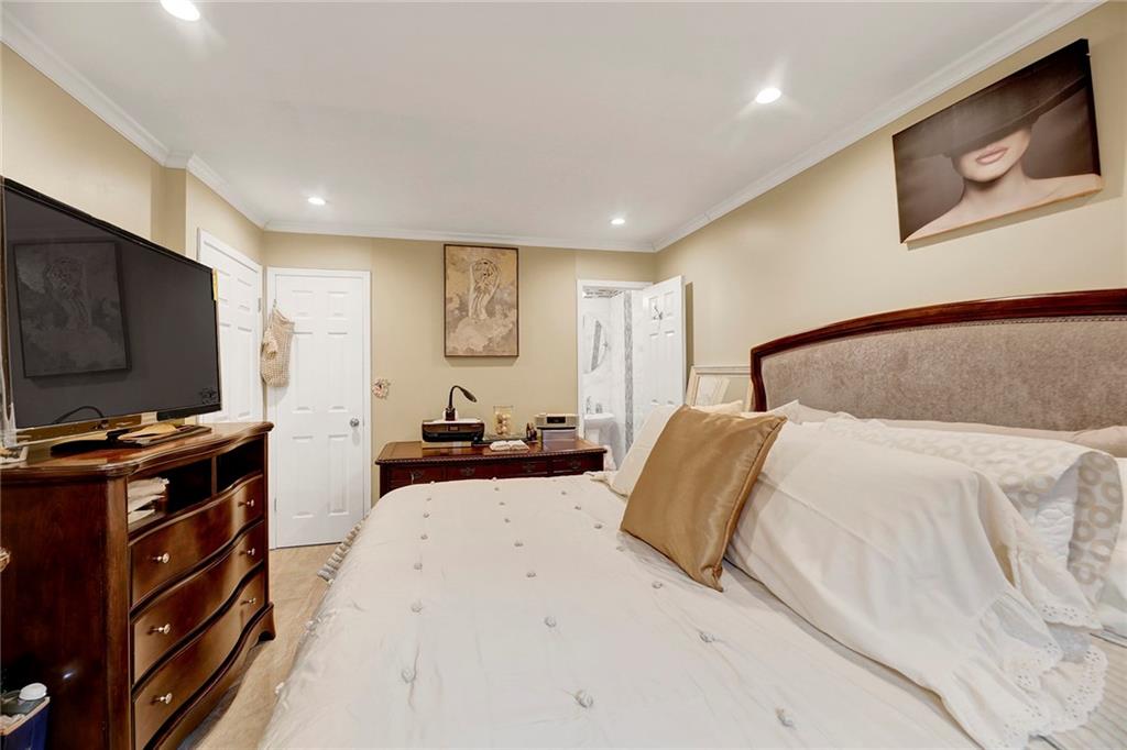 7941 Seaview Avenue E1, Brooklyn, New York, 11236 image 14