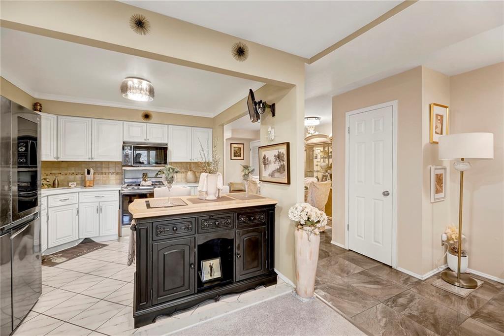 7941 Seaview Avenue E1, Brooklyn, New York, 11236 image 7