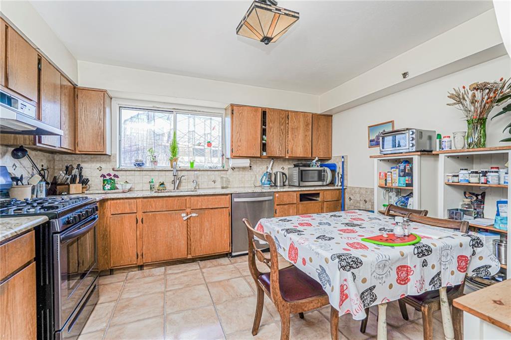 47 Tappen Court Image 4