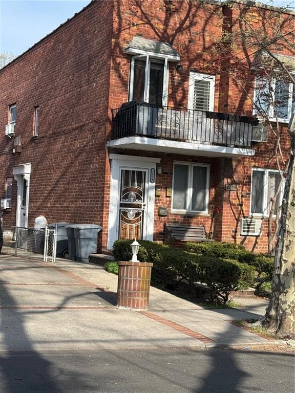 2424 East 63rd Street Image 3