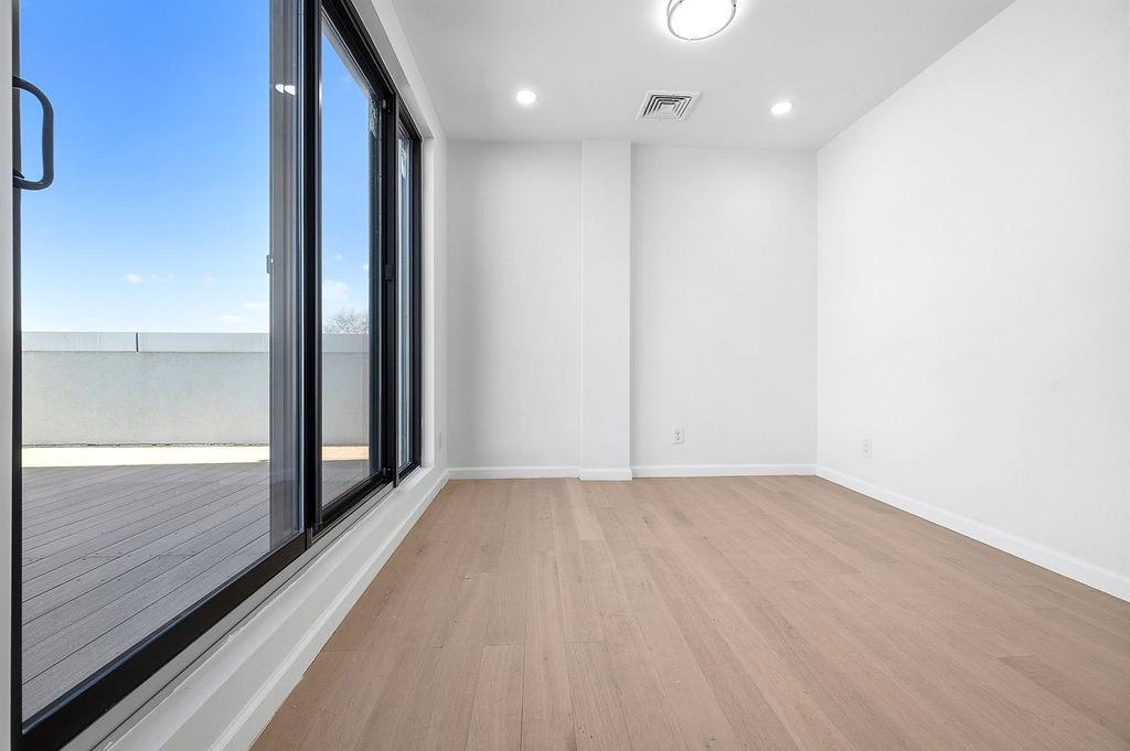 207 Bay 35th Street PHP, Brooklyn, New York, 11214 image 13