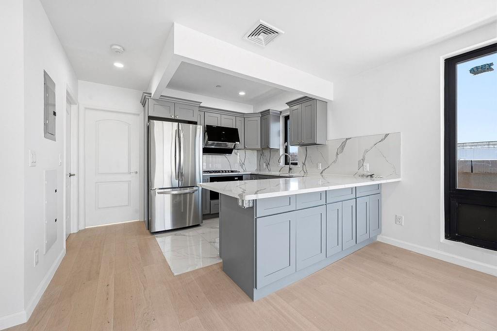 207 Bay 35th Street PHP, Brooklyn, New York, 11214 image 17