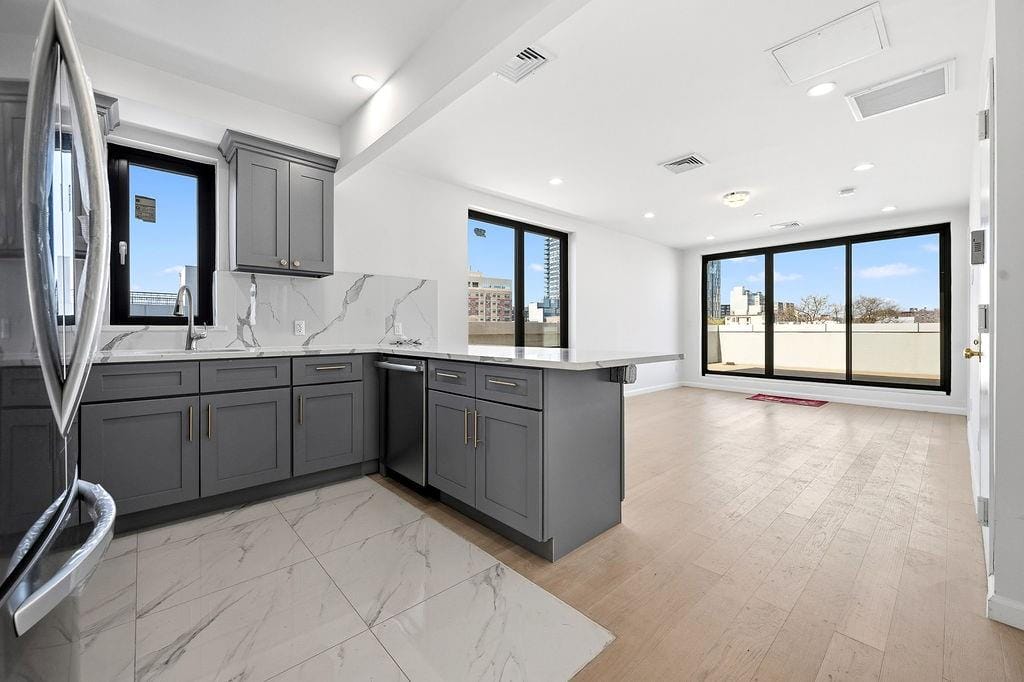 207 Bay 35th Street PHP, Brooklyn, New York, 11214 image 19