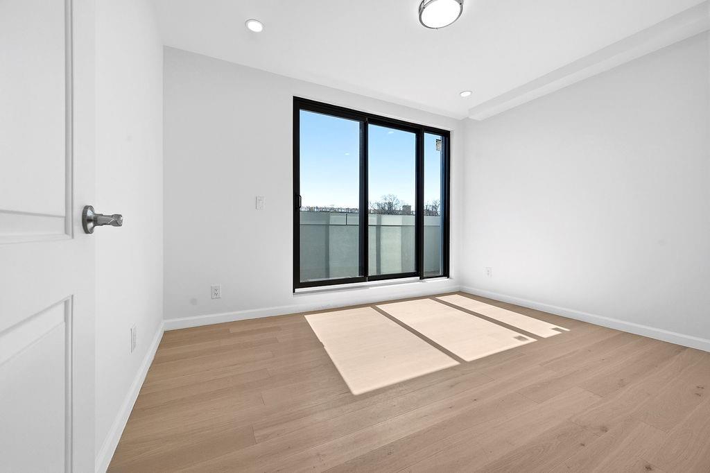 207 Bay 35th Street PHP, Brooklyn, New York, 11214 image 28