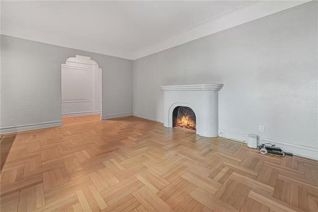 8020 4th Avenue D5 Image 4