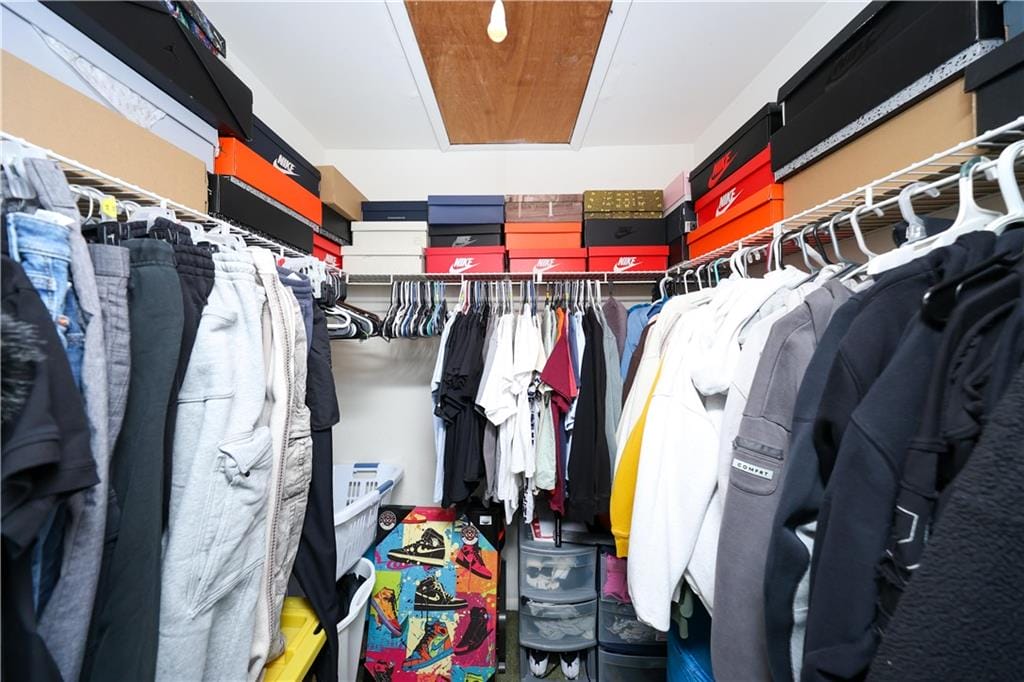 25 Poets Circle, Staten  Island, New York, 10312 image 21