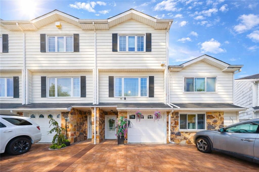 25 Poets Circle, Staten  Island, New York, 10312 image 28