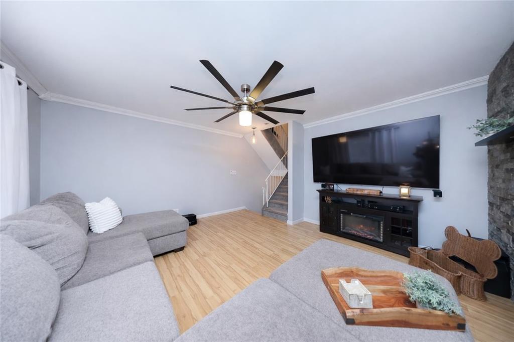 25 Poets Circle, Staten  Island, New York, 10312 image 7