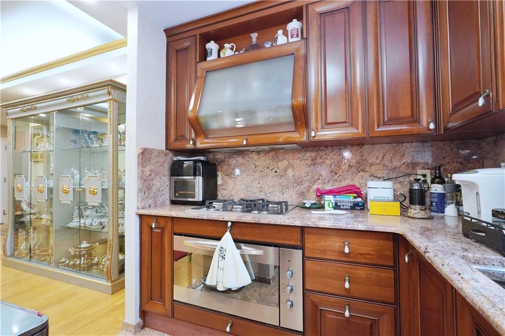 155 Oceana Drive 2C, Brooklyn, New York, 11235 image 6