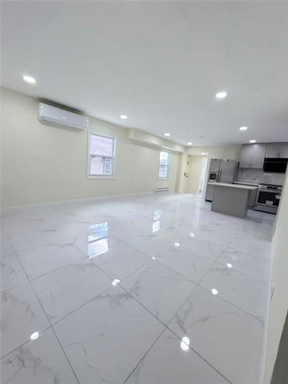 30 Seafoam Street, Staten  Island, New York, 10306 image 9