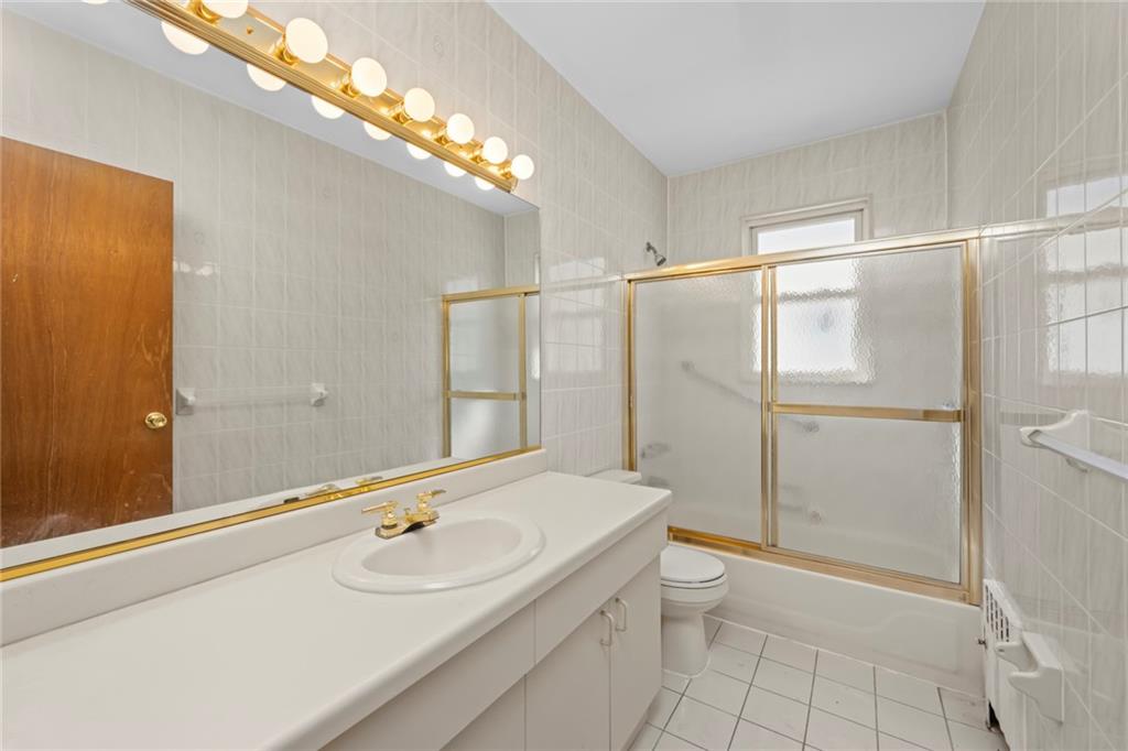 981 East 42nd Street, Brooklyn, New York, 11210 image 22