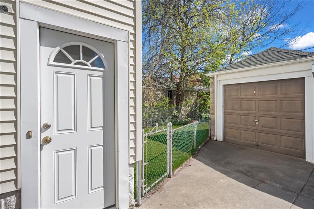 981 East 42nd Street, Brooklyn, New York, 11210 image 25