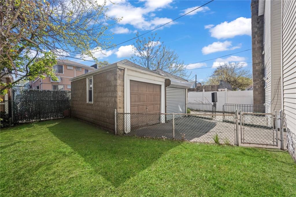 981 East 42nd Street, Brooklyn, New York, 11210 image 27