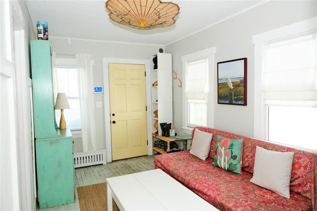 152 Beach 25th Street Image 3