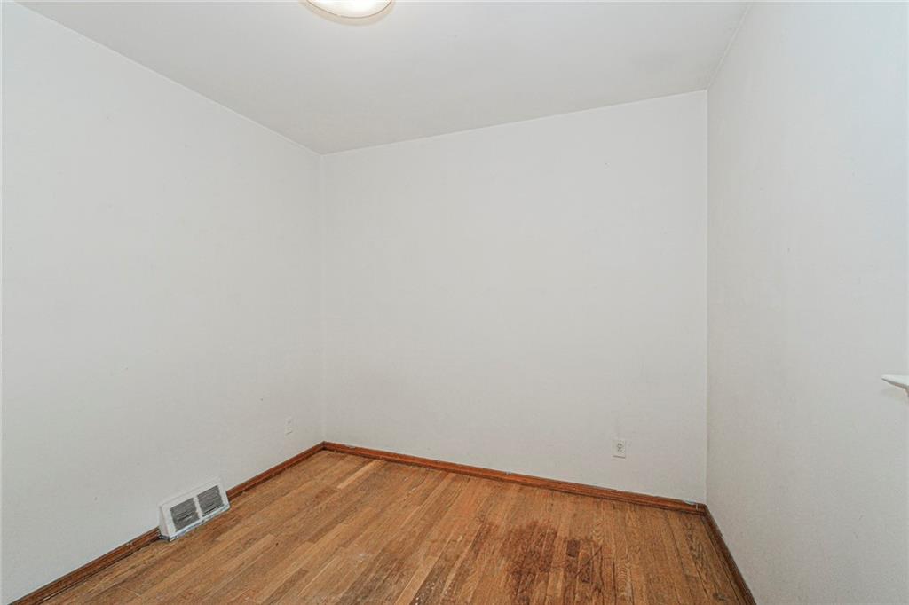 274 Evergreen Avenue, Staten  Island, New York, 10305 image 17