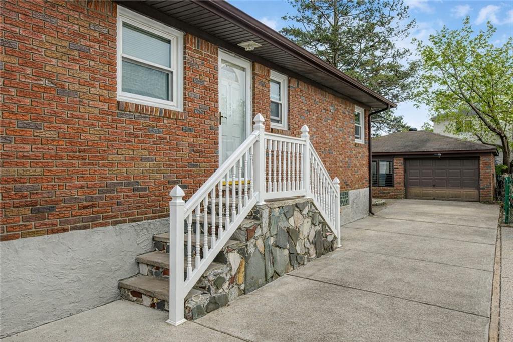 274 Evergreen Avenue, Staten  Island, New York, 10305 image 27