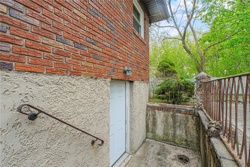 274 Evergreen Avenue, Staten  Island, New York, 10305 image 28