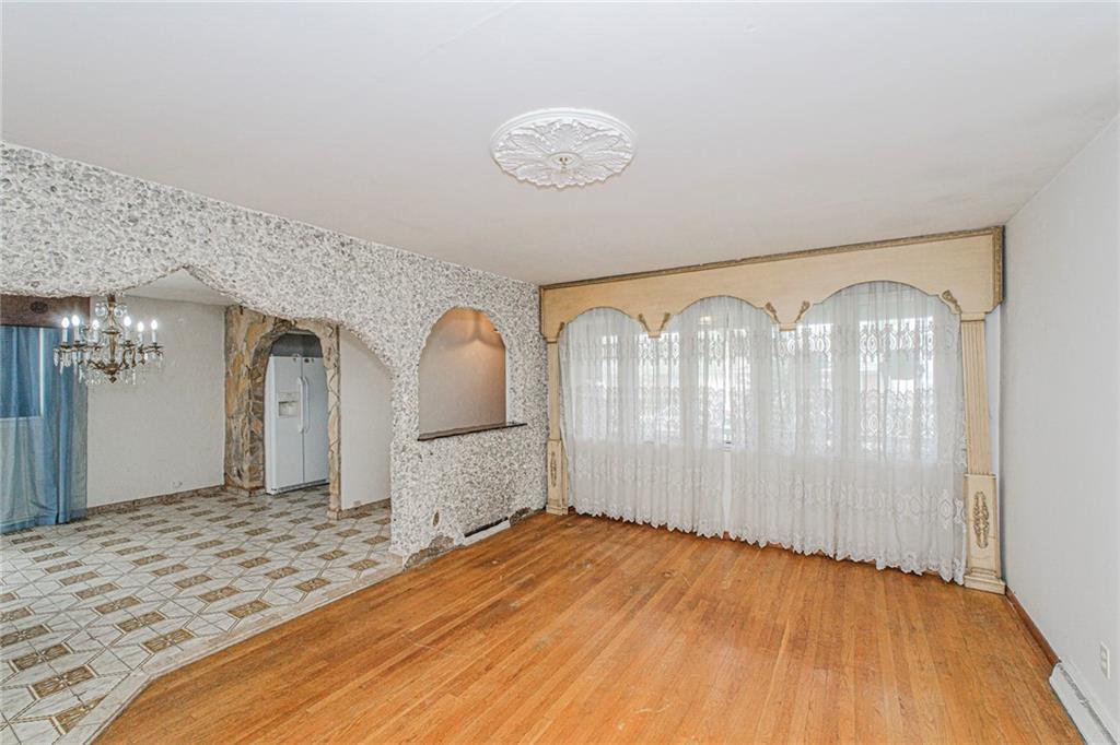 274 Evergreen Avenue Image 4