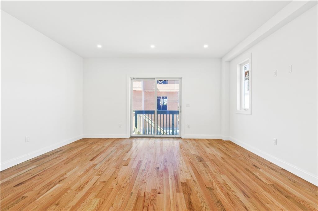 1014 Annadale Road, Staten  Island, New York, 10312 image 21