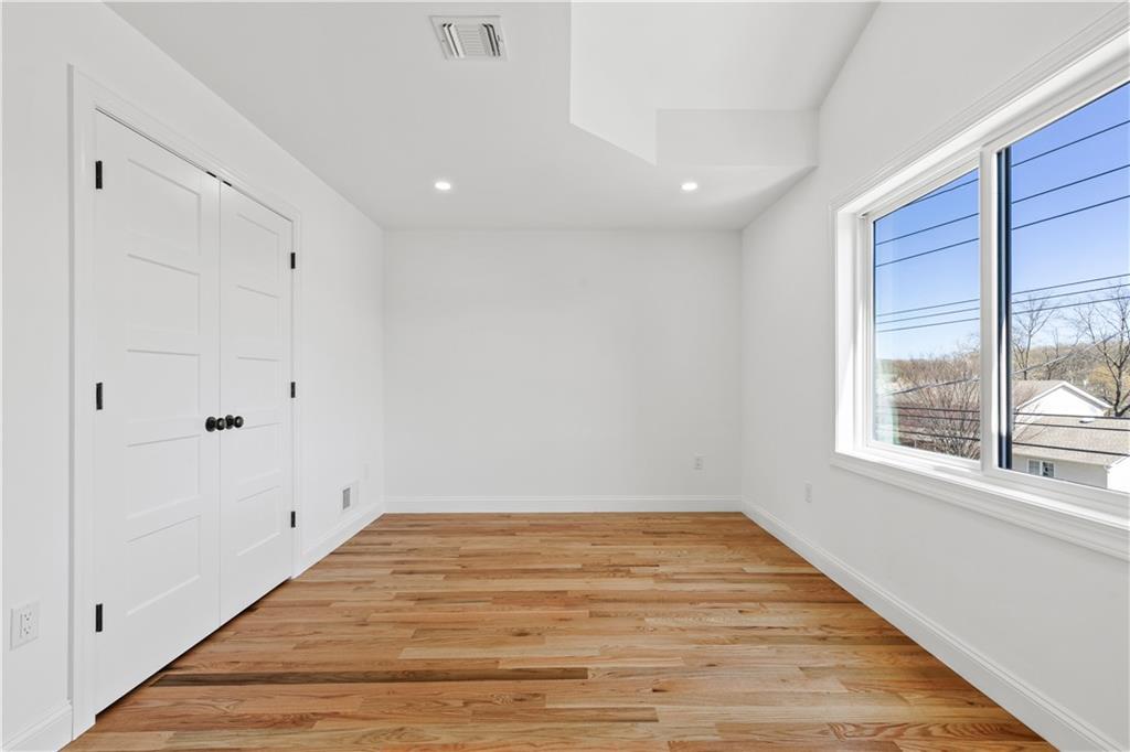 1014 Annadale Road, Staten  Island, New York, 10312 image 26