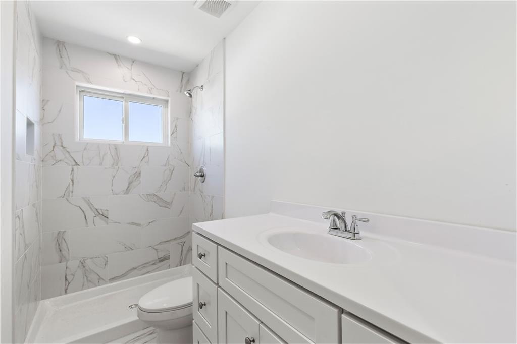 1014 Annadale Road, Staten  Island, New York, 10312 image 31