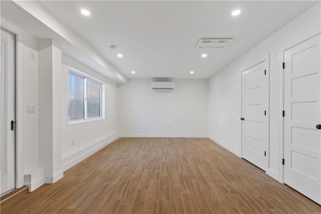 1014 Annadale Road, Staten  Island, New York, 10312 image 35