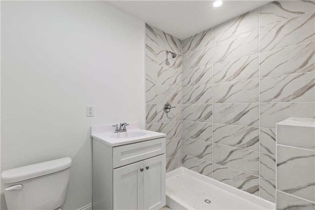 1014 Annadale Road, Staten  Island, New York, 10312 image 39