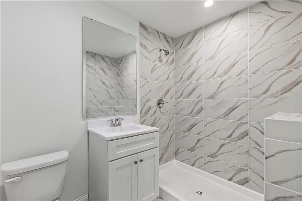 1014 Annadale Road, Staten  Island, New York, 10312 image 40