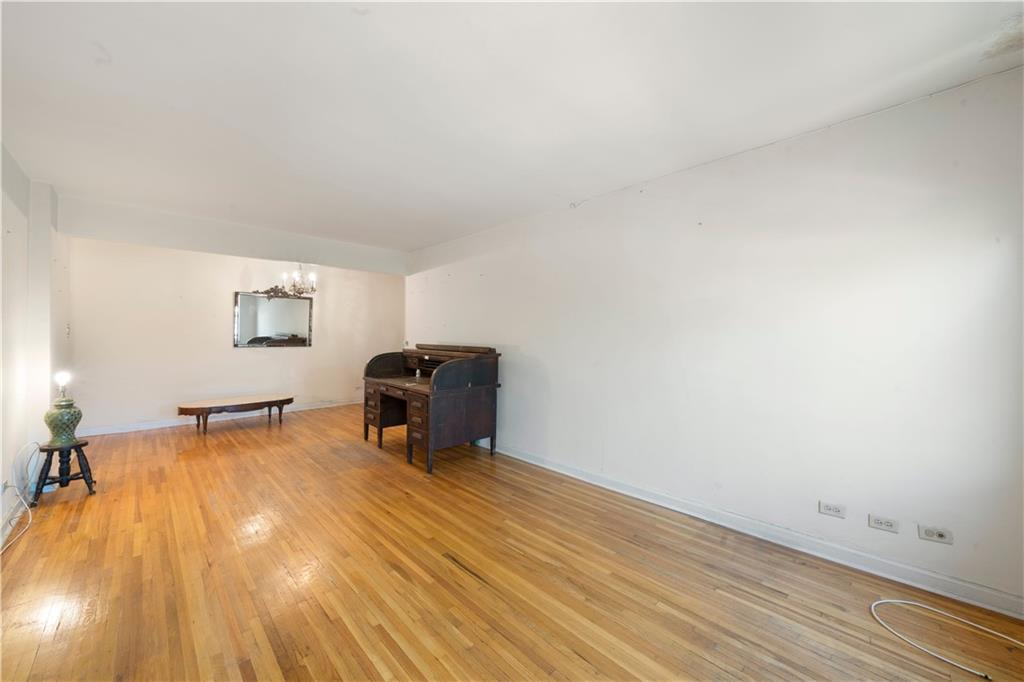 221 McDonald Avenue 4N, Brooklyn, New York, 11218 image 6