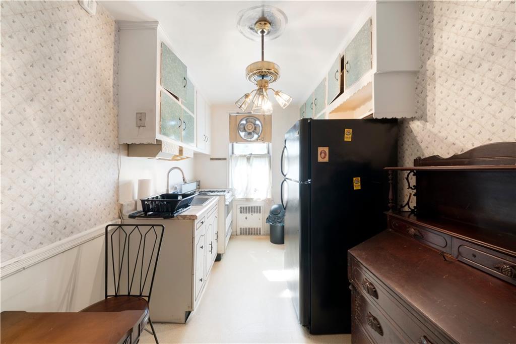 221 McDonald Avenue 4N, Brooklyn, New York, 11218 image 10