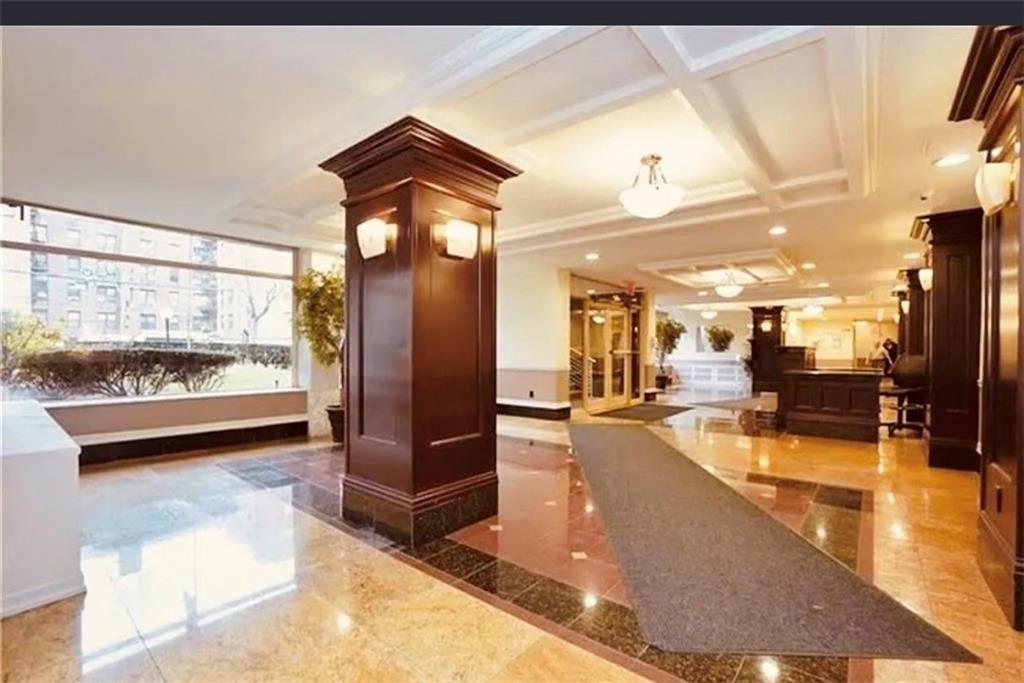 1237 Avenue Z 5E Image 2