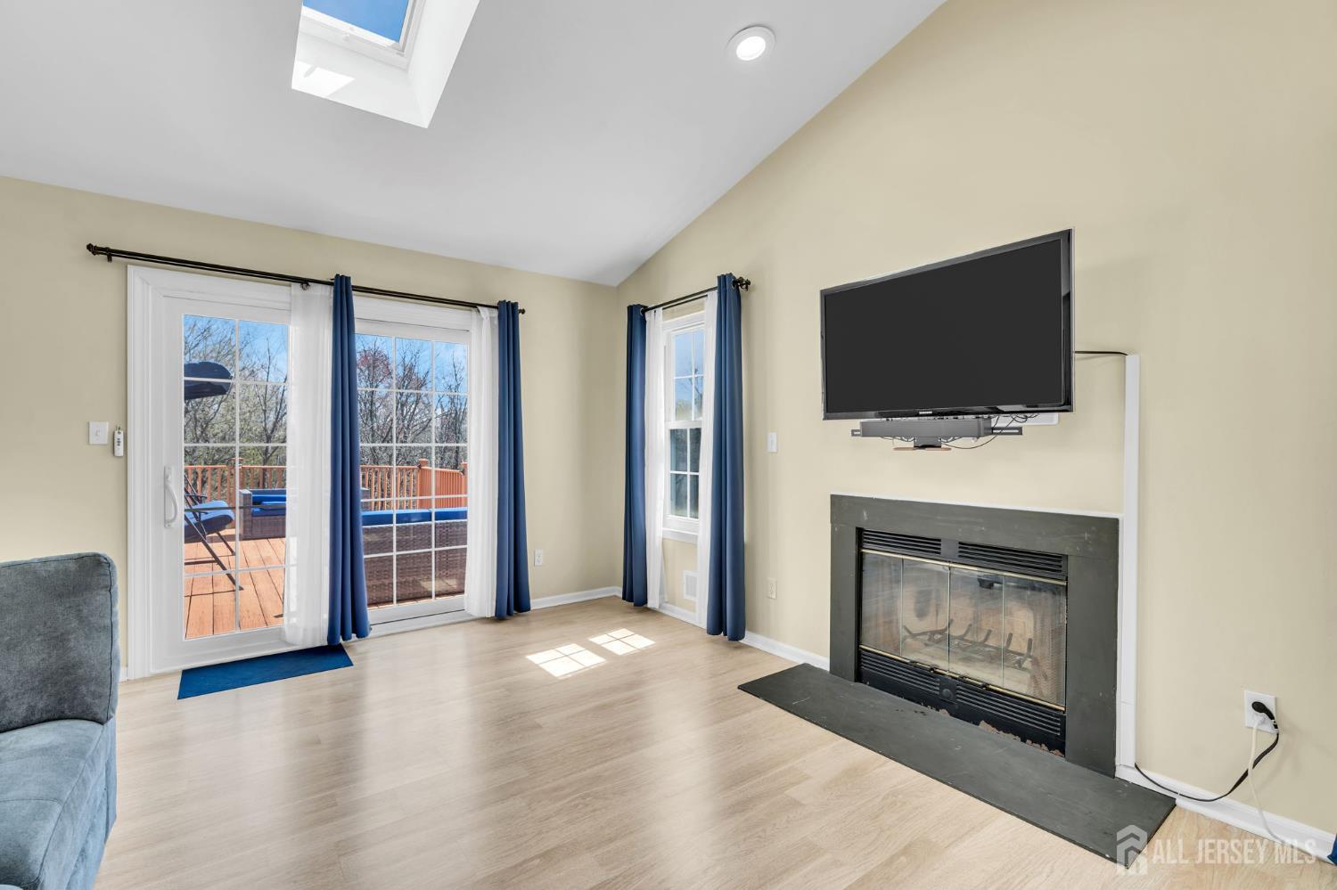 52 Zeller Drive, Franklin Twsp, NJ, 08873 image 67